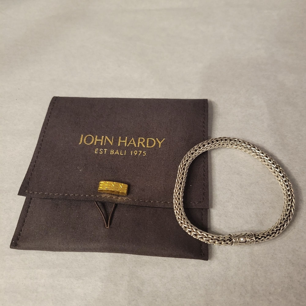 JOHN HARDY CLASSIC CHAIN BRACELET